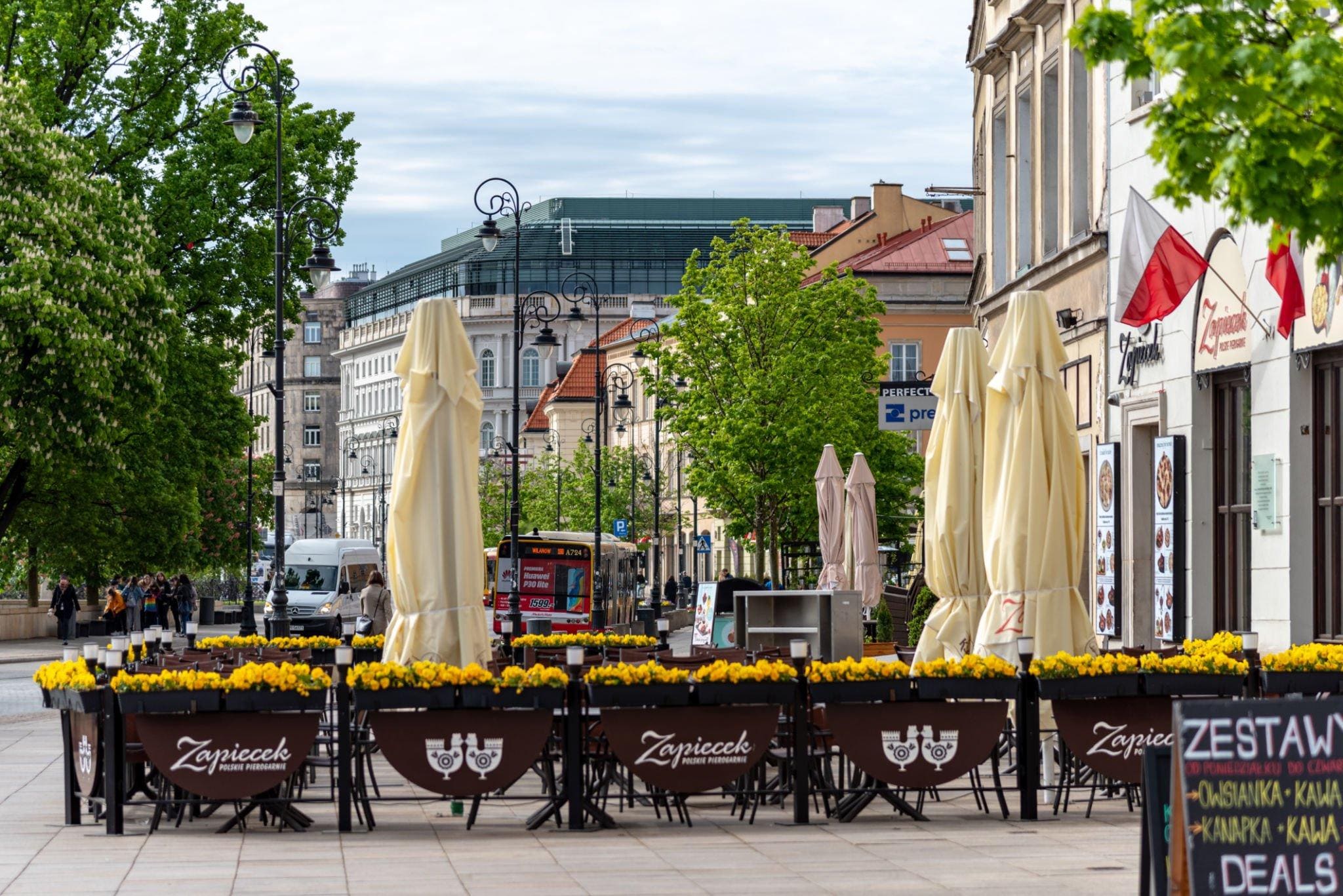 What to pay attention to when choosing an establishment in Warsaw?