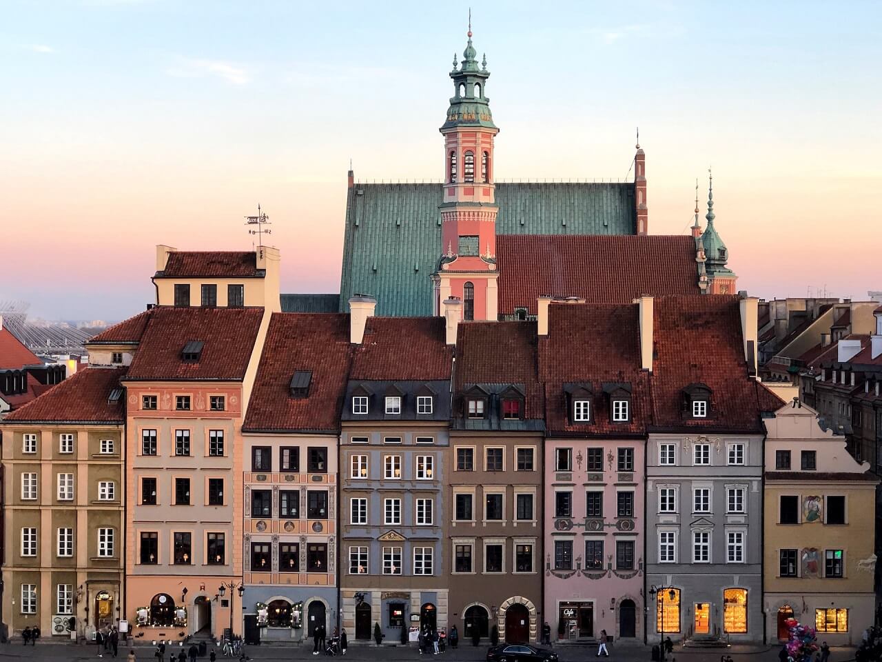 Какие заведения посетить в Варшаве?